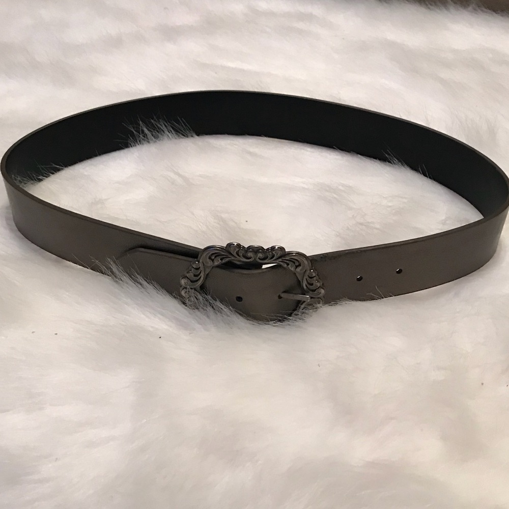 Pewter Genuine Leather Belt Size Ladies Medium GUC